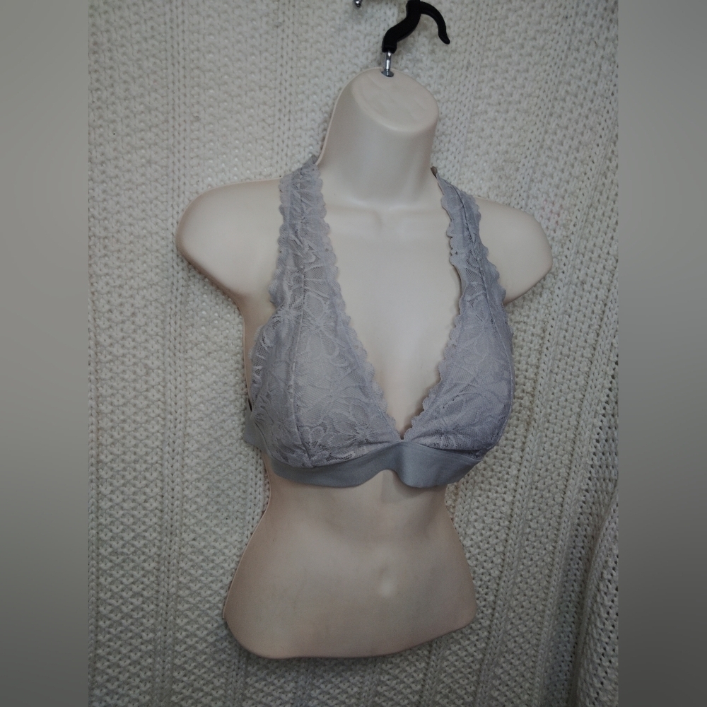 2 for 30$ Pink Victoria secret bralette - Picture 4 of 8